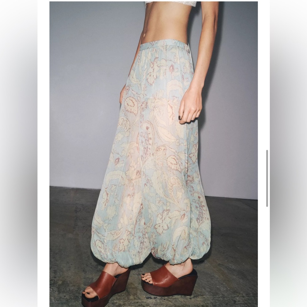 Zara NWT ZW Collection floral puff pants 8338/010